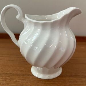 Johnson Brothers Regency Cream Carafe White Swirl England Vintage Ironstone